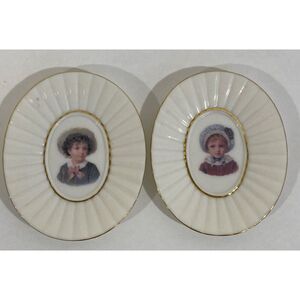 Madame Tussaud’s Wax Museum Souvenir Trinket Dish Set